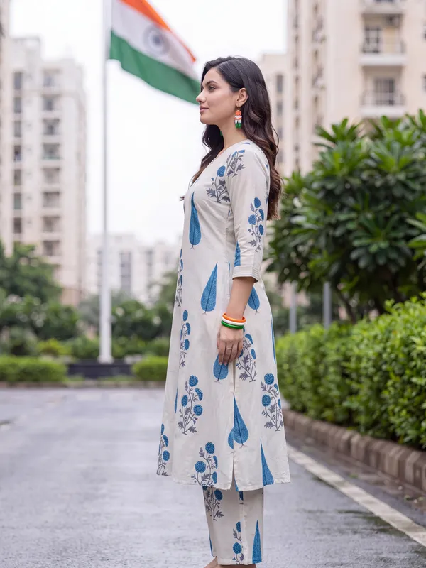 White_Printed_Pure_Cotton_Kurta_Trouser_Set