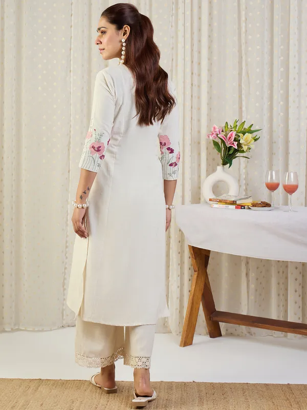 White_Cotton-Blend_A-Line_Kurta_with_Palazzos