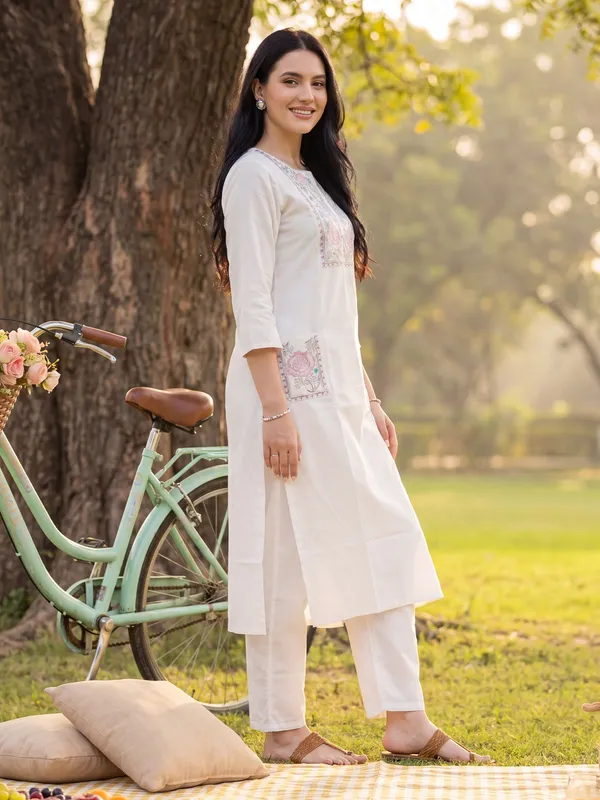 White_Embroidered_Pure_Cotton_Kurta_Trouser_Set