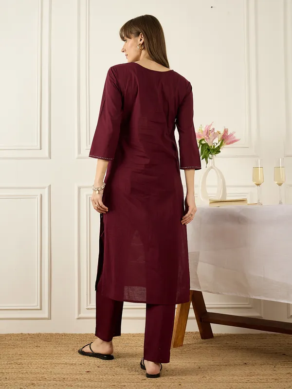 Burgundy_Printed_Pure_Cotton_Kurta_Trouser_Set