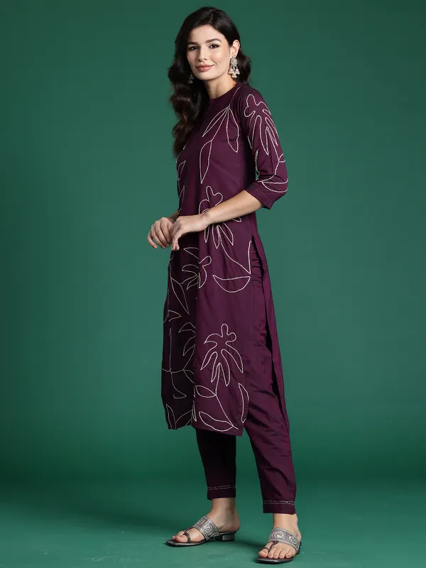 Burgundy_Embroidered_Pure_Cotton_Kurta_Trouser_Set
