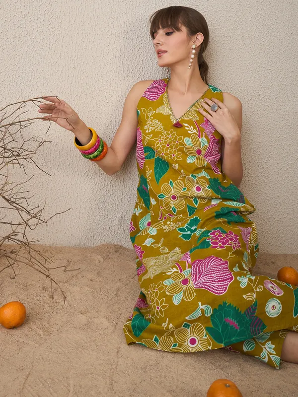 Yellow_Printed_Pure_Cotton_Kurta_Trouser_Set