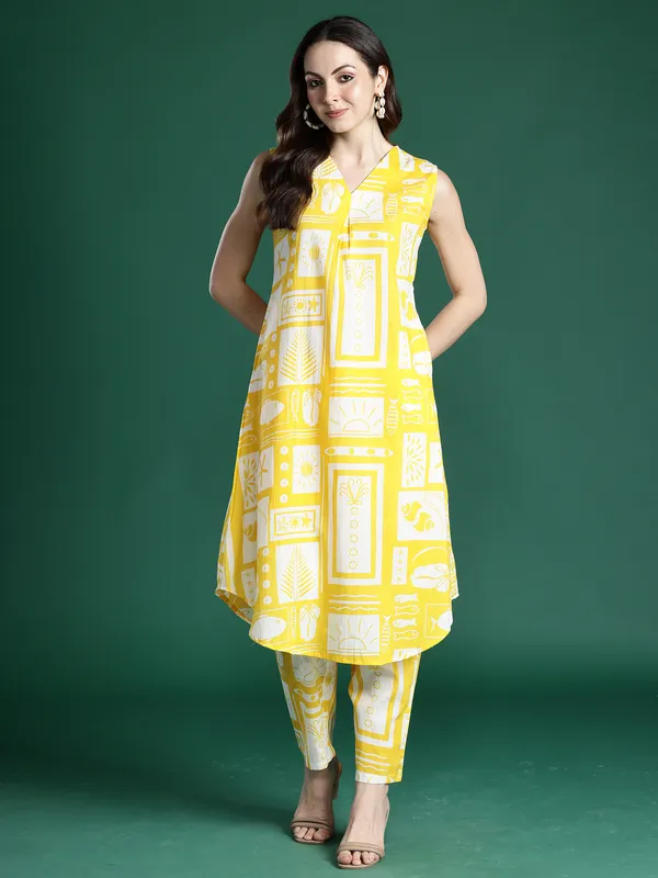 Yellow_Printed_Pure_Cotton_Kurta_Trouser_Set