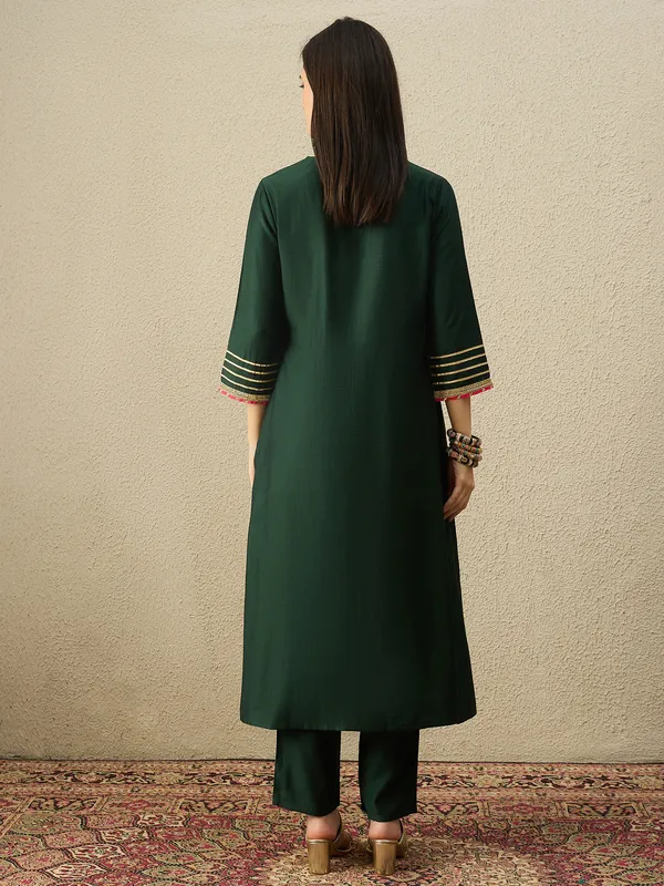 Green_Liva_A-Line_Kurta_with_Trousers