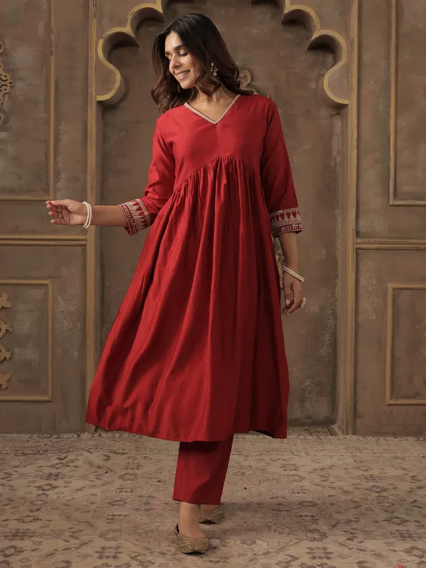 Red_Printed_Liva_Kurta_Trouser_Set