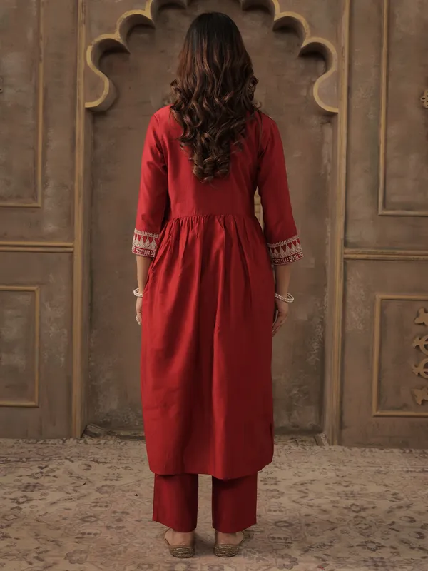 Red_Printed_Liva_Kurta_Trouser_Set