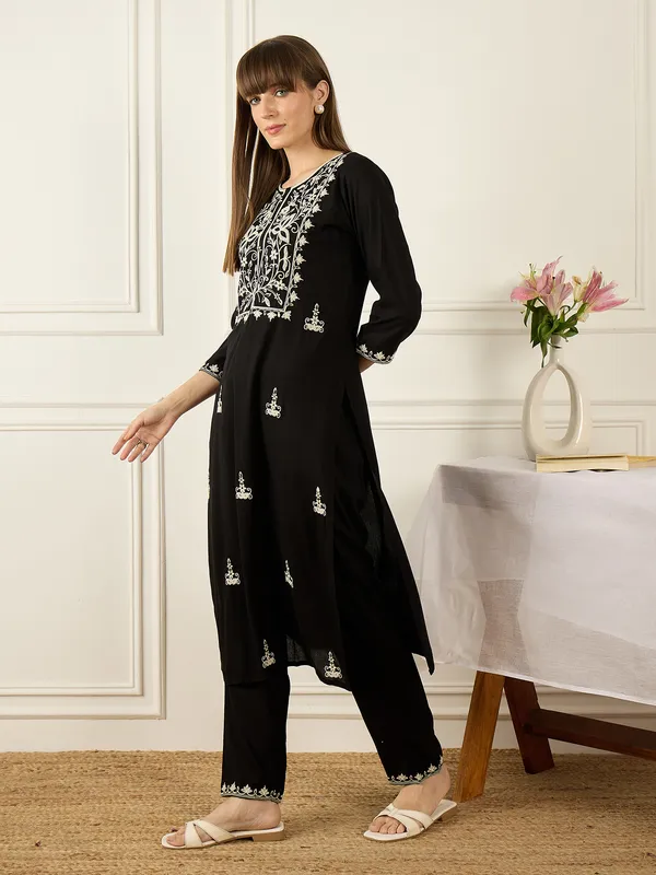 Black_Embroidered_Viscose_Rayon_Kurta_Trouser_Set