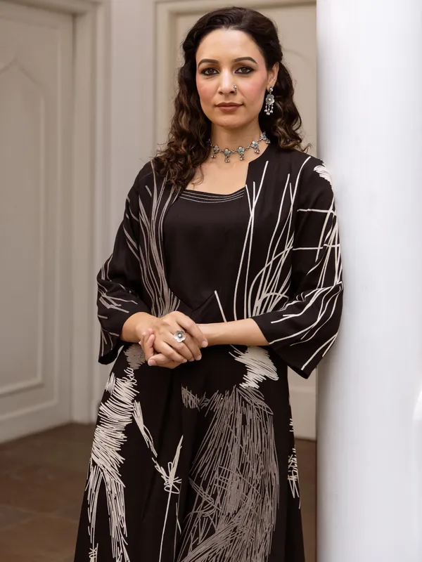 Black_Printed_Viscose_Rayon_Kurta_Trouser_Set