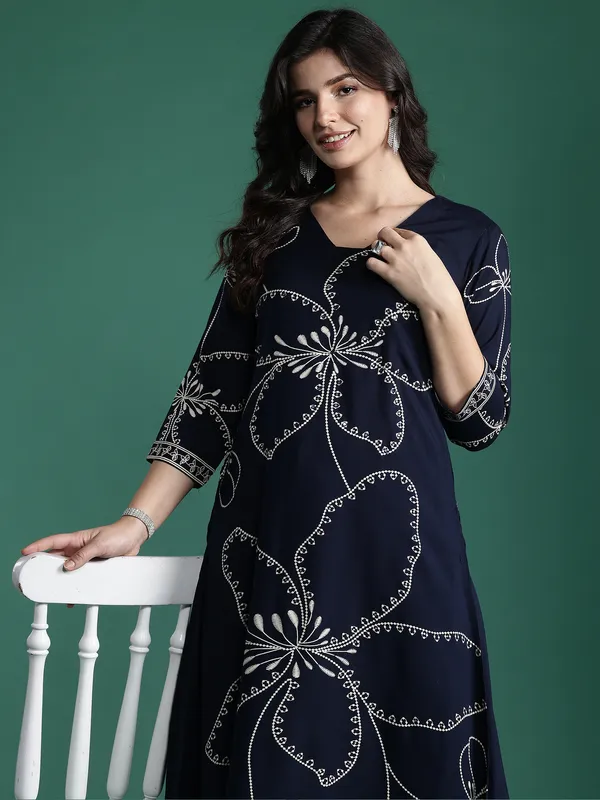 Blue_Embroidered_Viscose_Rayon_Kurta_Trouser_Set