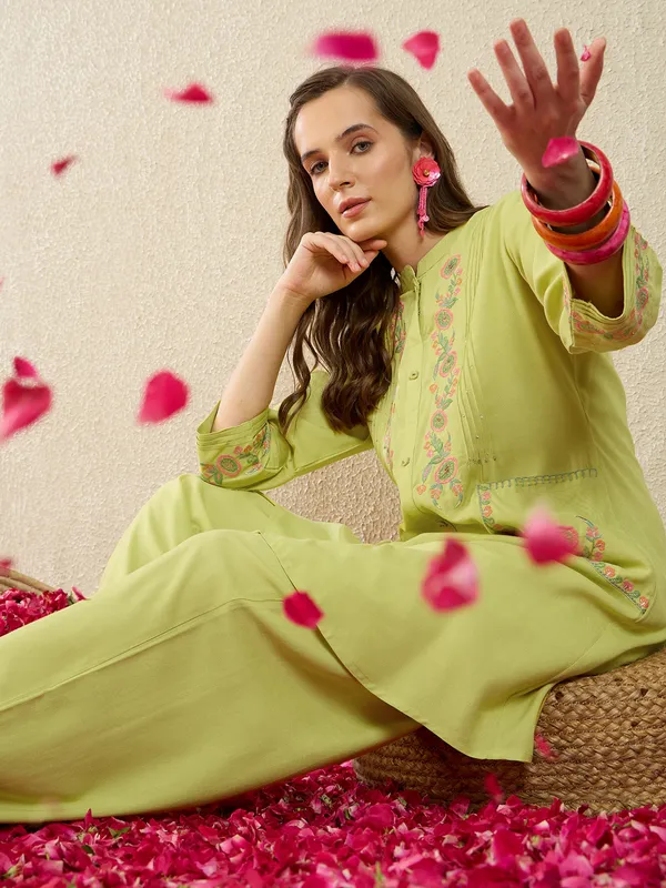 Green_Rayon_A-Line_Kurta_with_Palazzos