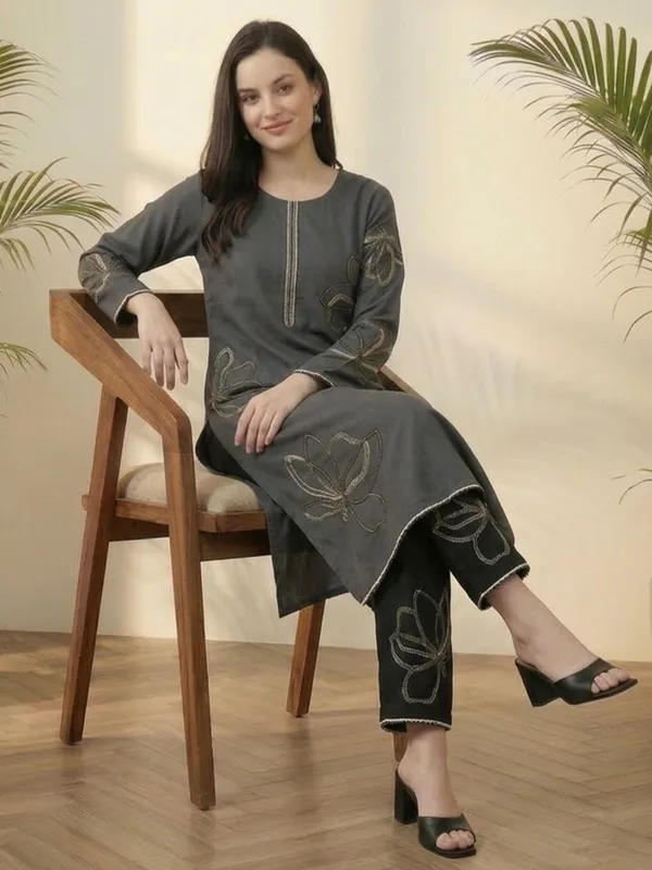 Grey_Embroidered_Viscose_Rayon_Kurta_Trouser_Set