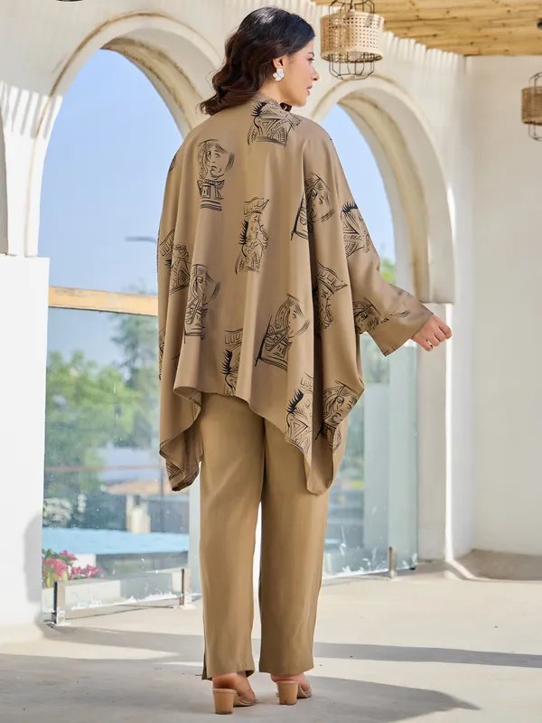 Grey_Printed_Viscose_Rayon_Kurta_Trouser_Set