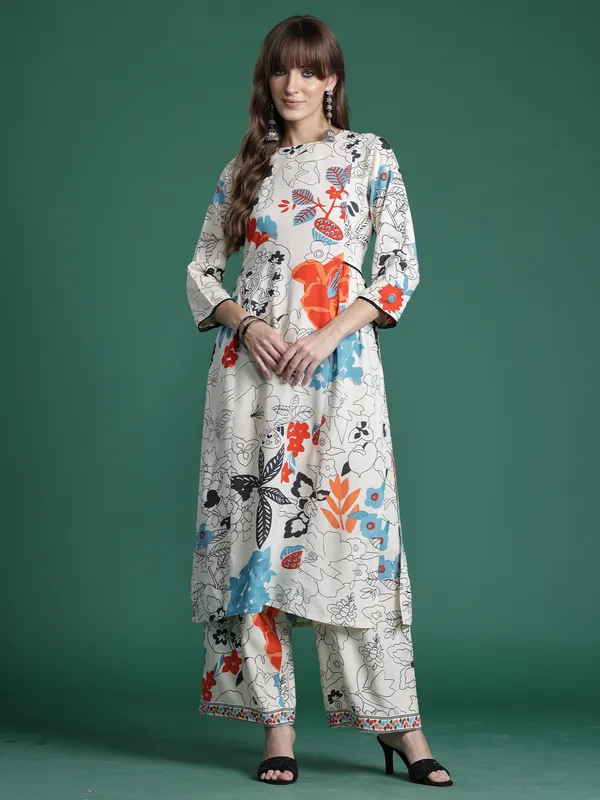 Multicolor_Printed_Viscose_Rayon_Kurta_Trouser_Set