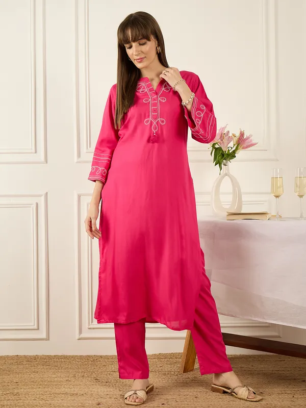 Pink_Embroidered_Viscose_Rayon_Kurta_Trouser_Set