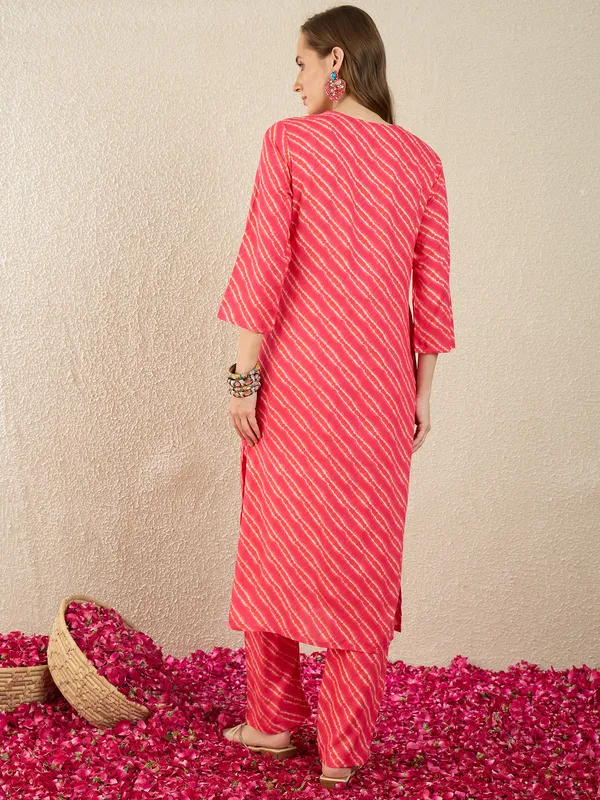 Pink_Printed_Viscose_Rayon_Kurta_Trouser_Set