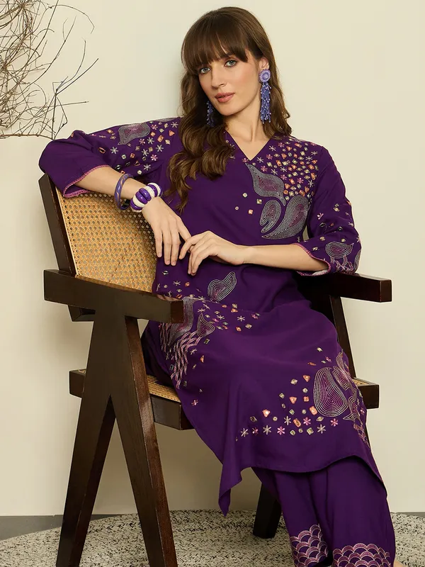 Purple_Embroidered_Viscose_Rayon_Kurta_Trouser_Set