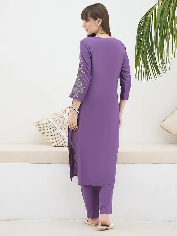 Purple_Embroidered_Viscose_Rayon_Kurta_Trouser_Set