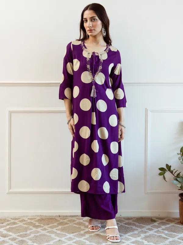 Purple_Embroidered_Viscose_Rayon_Kurta_Trouser_Set