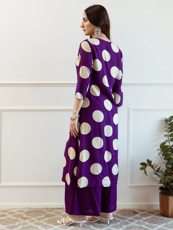 Purple_Embroidered_Viscose_Rayon_Kurta_Trouser_Set