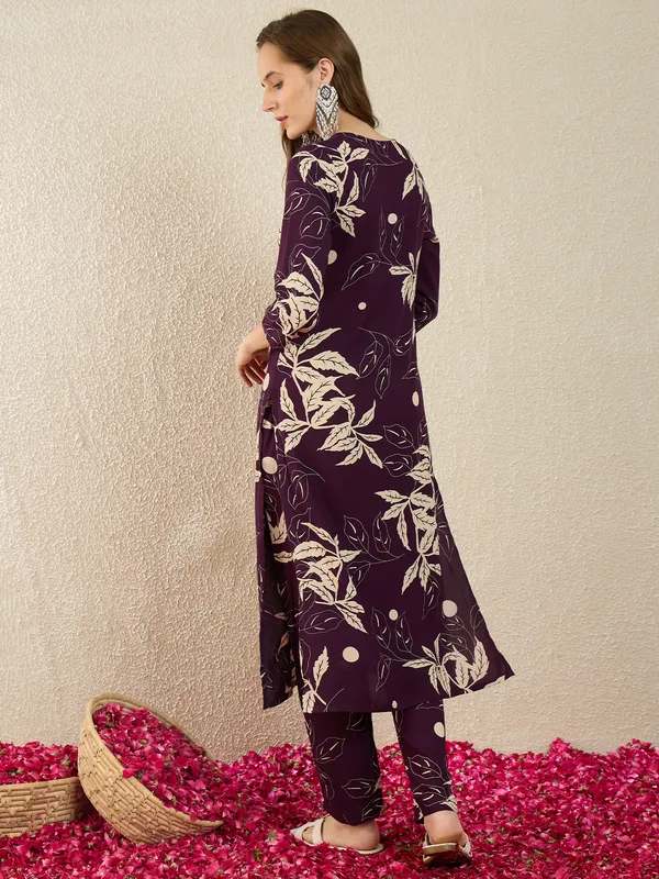 Purple_Printed_Viscose_Rayon_Kurta_Trouser_Set