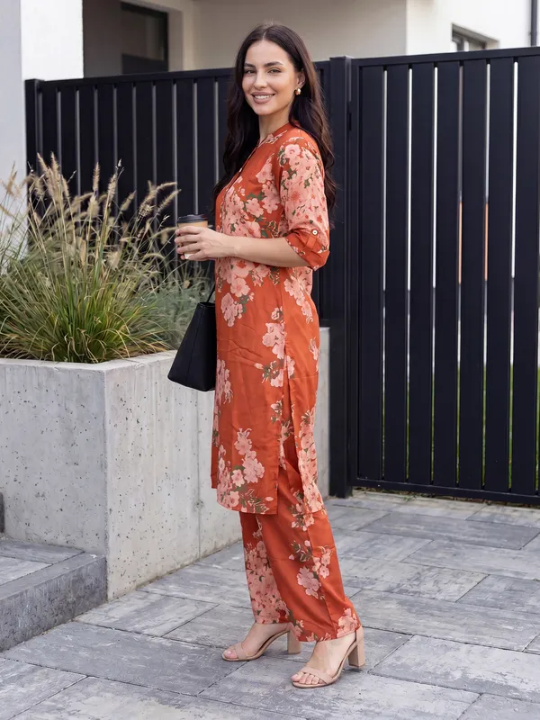 Orange_Printed_Viscose_Rayon_Kurta_Trouser_Set