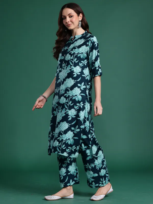 Teal_Printed_Viscose_Rayon_Kurta_Trouser_Set