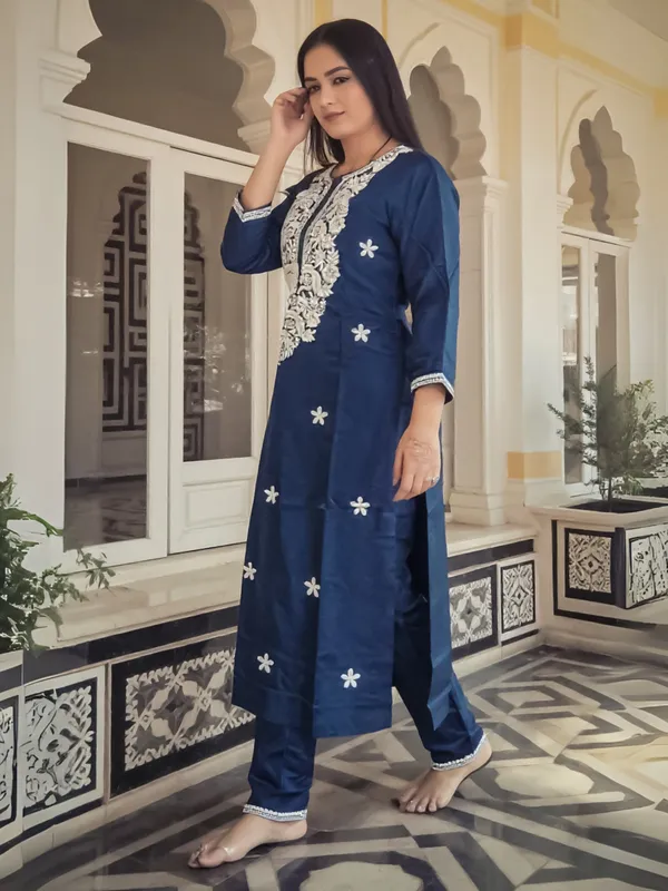 Teal_Embroidered_Viscose_Rayon_Kurta_Trouser_Set