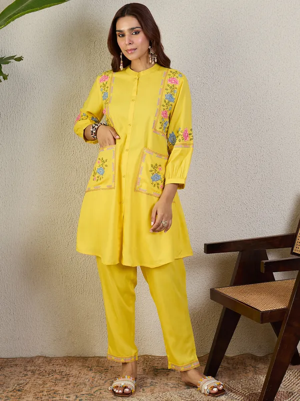 Yellow_Rayon_A-Line_Kurta_with_Trousers