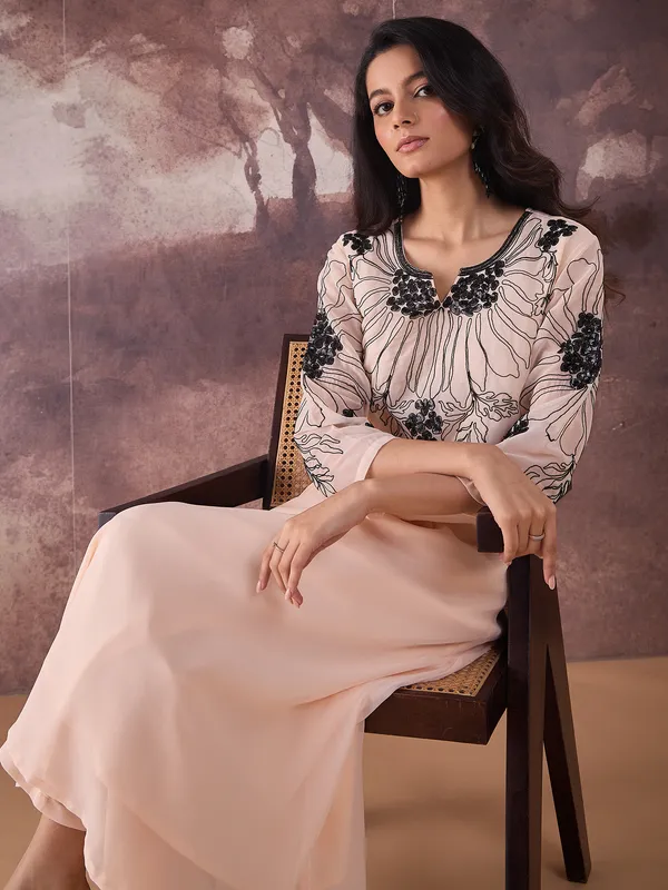 Beige_Embroidered_Georgette_Kurta_Trouser_Set