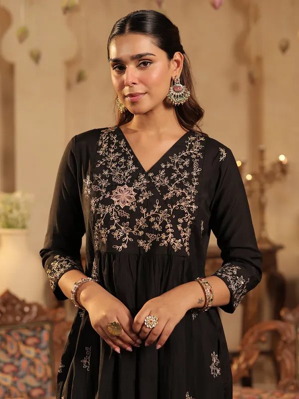 Black_Silk-Blend_A-Line_Kurta_with_Trousers