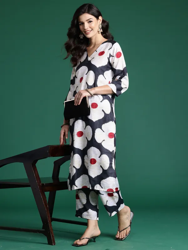 Black_Printed_Pure_Cotton_Kurta_Trouser_Set