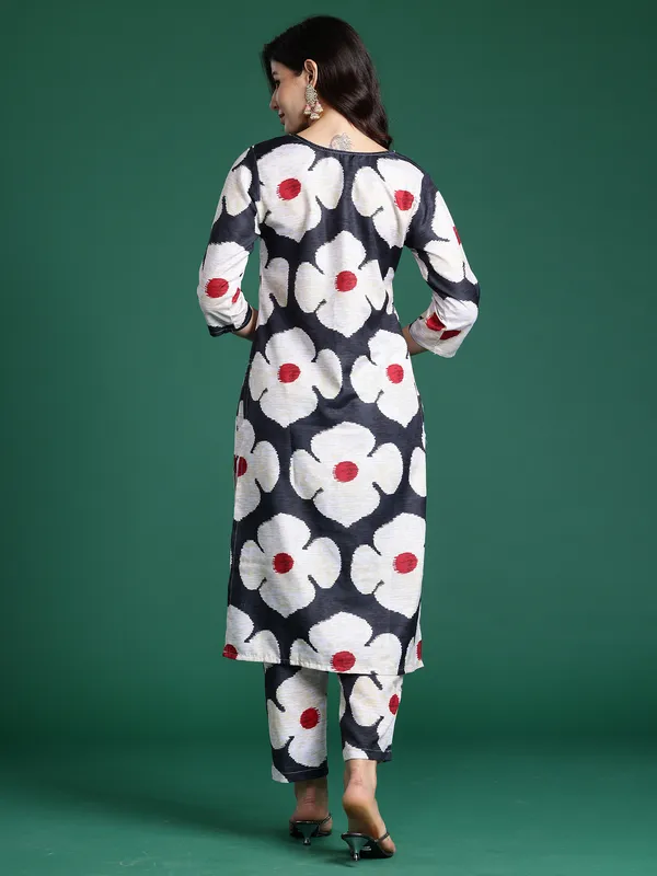 Black_Printed_Pure_Cotton_Kurta_Trouser_Set