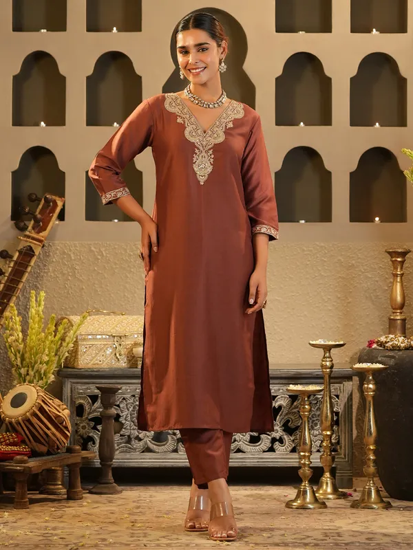 Brown_Embroidered_Silk_Kurta_Trouser_Set