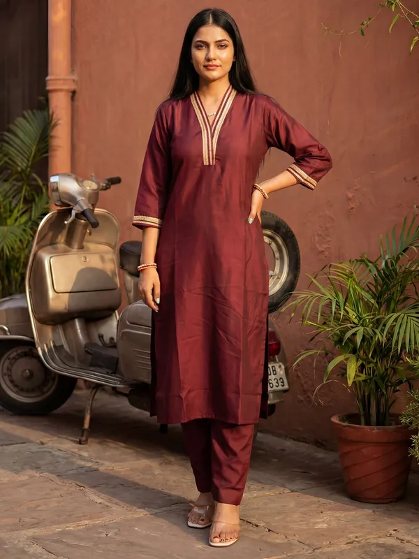 Brown_Printed_Silk_Kurta_Trouser_Set