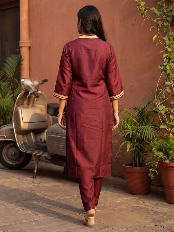 Brown_Printed_Silk_Kurta_Trouser_Set