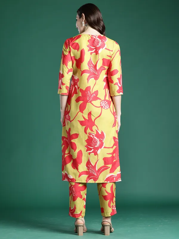 Green_Printed_Pure_Cotton_Kurta_Trouser_Set