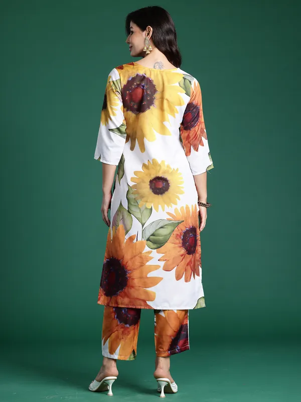 Off_White_Printed_Pure_Cotton_Kurta_Trouser_Set