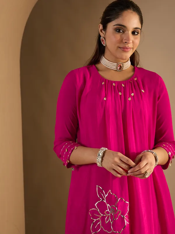 Pink_Embroidered_Silk_Kurta_Trouser_Set