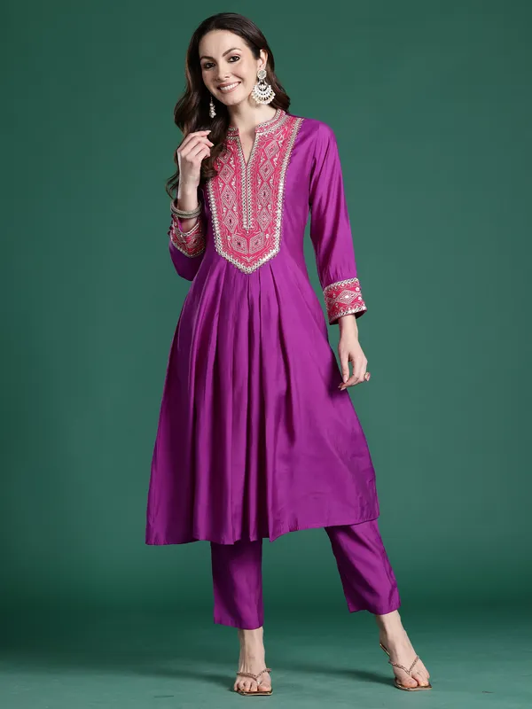Purple_Embroidered_Silk_Kurta_Trouser_Set