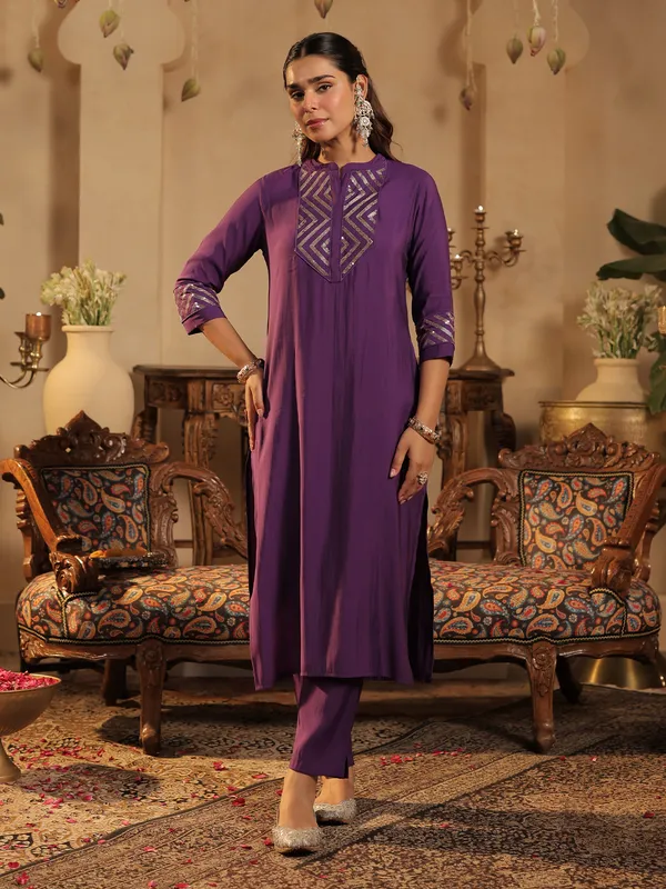 Purple_Embroidered_Silk_Kurta_Trouser_Set