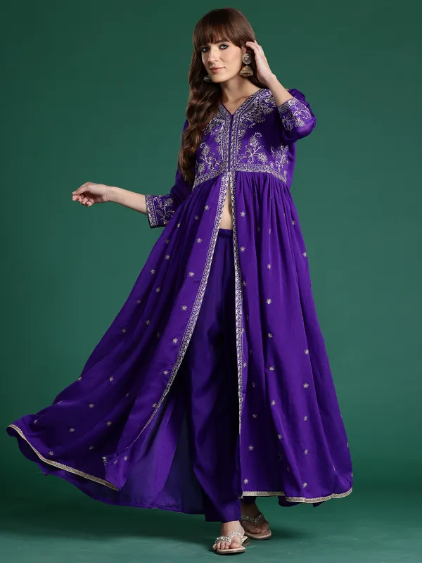 Purple_Embroidered_Silk_Kurta_Trouser_Set