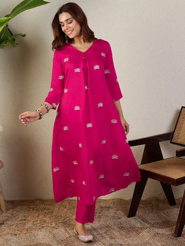 Pink_Embroidered_Silk_Kurta_Trouser_Set