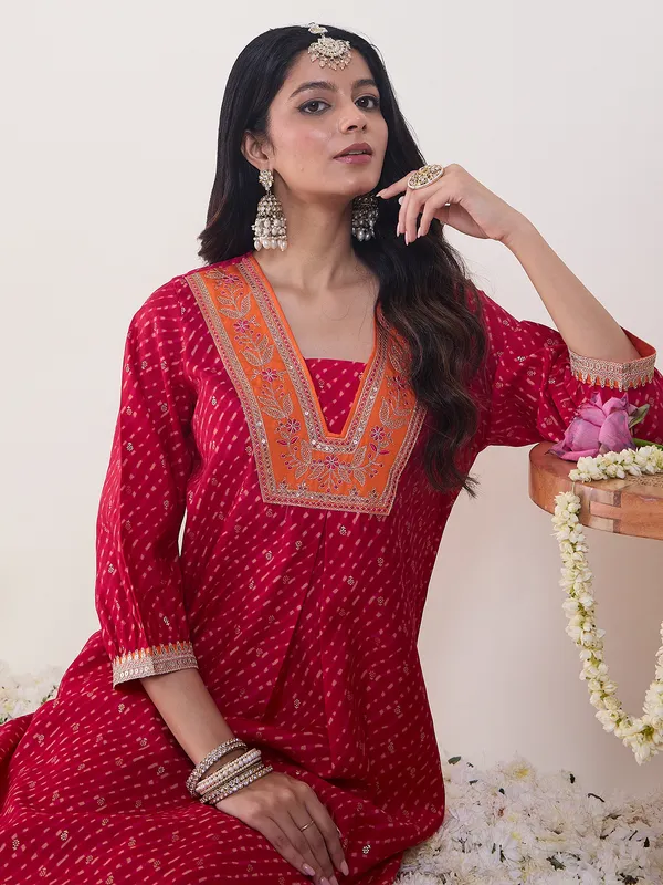 Pink_Embroidered_Silk_Kurta_Trouser_Set