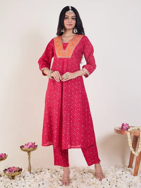 Pink_Embroidered_Silk_Kurta_Trouser_Set