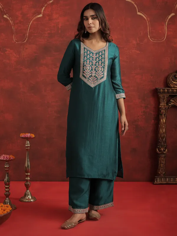 Teal_Liva_Straight_Kurta_with_Trousers