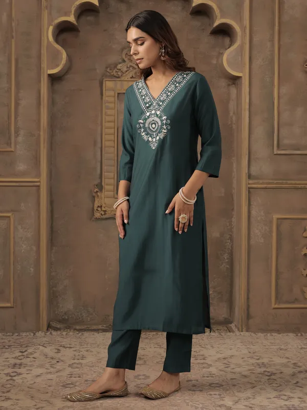 Teal_Embroidered_Silk_Kurta_Trouser_Set