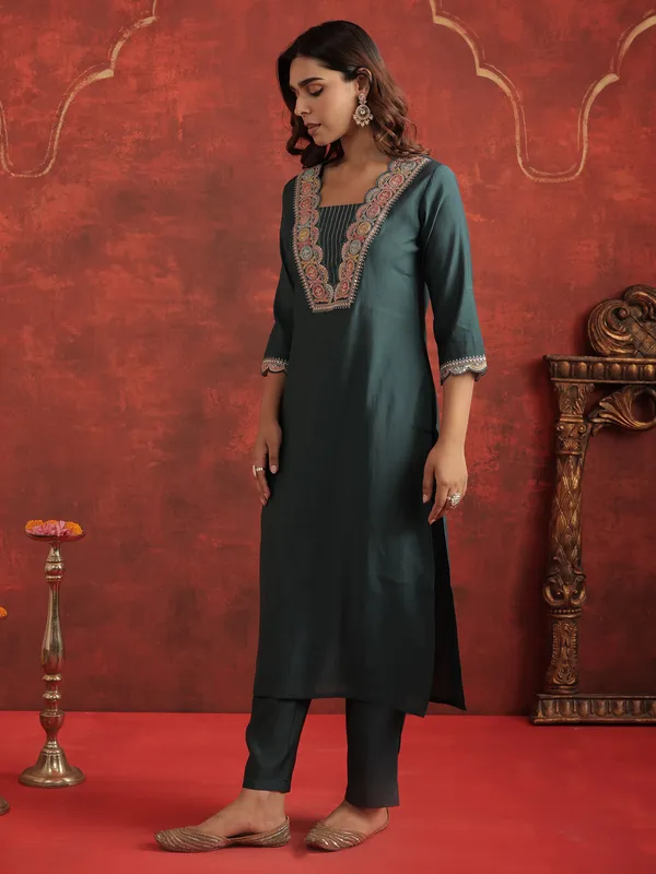 Teal_Embroidered_Silk_Kurta_Trouser_Set