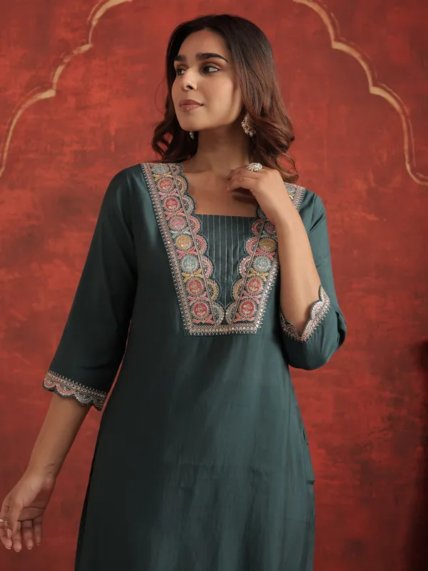 Teal_Embroidered_Silk_Kurta_Trouser_Set