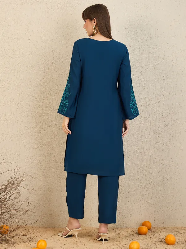 Teal_Embroidered_Silk_Kurta_Trouser_Set