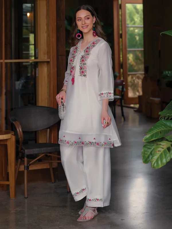 White_Embroidered_Silk_Kurta_Trouser_Set